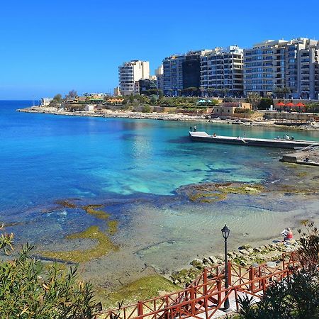 Marvellous Seafront Apartment Σλιέμα Εξωτερικό φωτογραφία