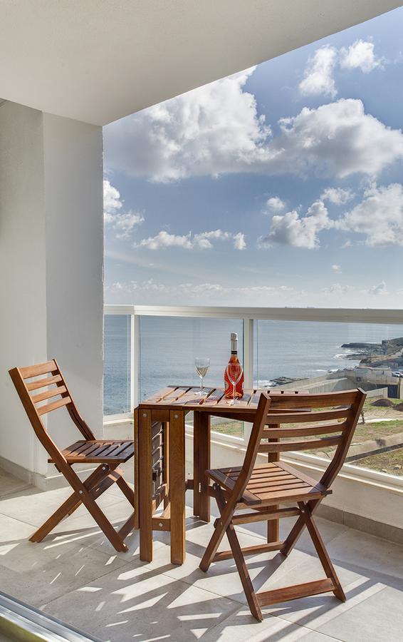 Marvellous Seafront Apartment Σλιέμα Εξωτερικό φωτογραφία