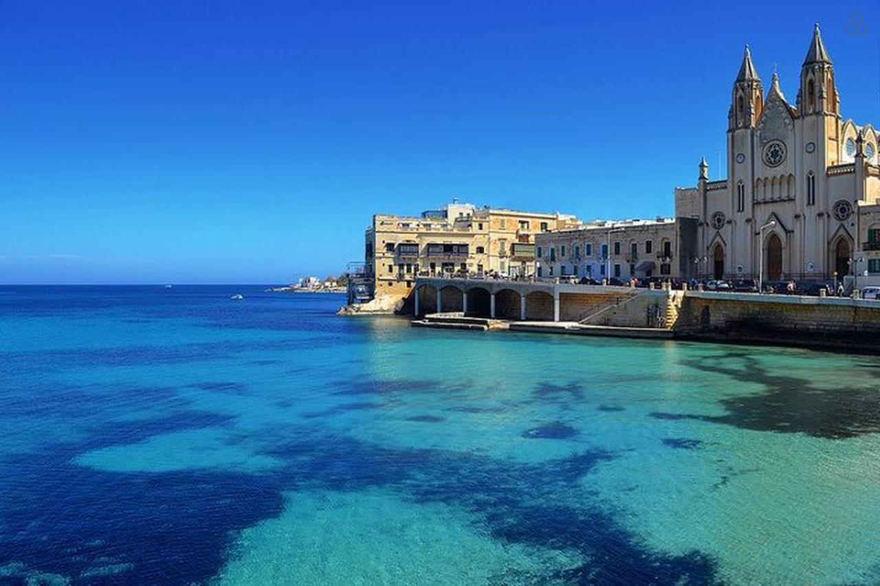 Marvellous Seafront Apartment Σλιέμα Εξωτερικό φωτογραφία