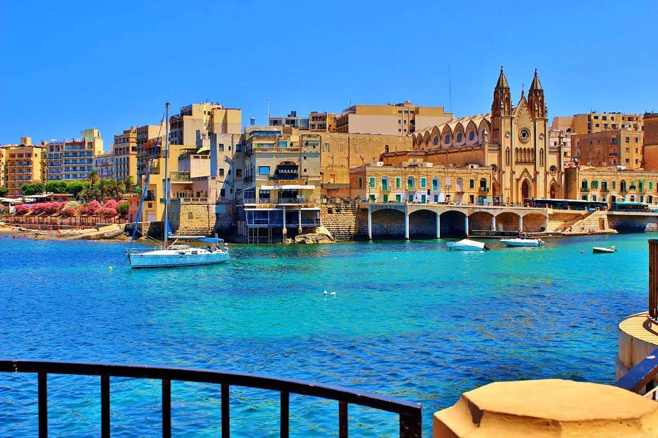 Marvellous Seafront Apartment Σλιέμα Εξωτερικό φωτογραφία